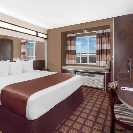 Microtel Inn & Suites By Wyndham Midland Kültér fotó