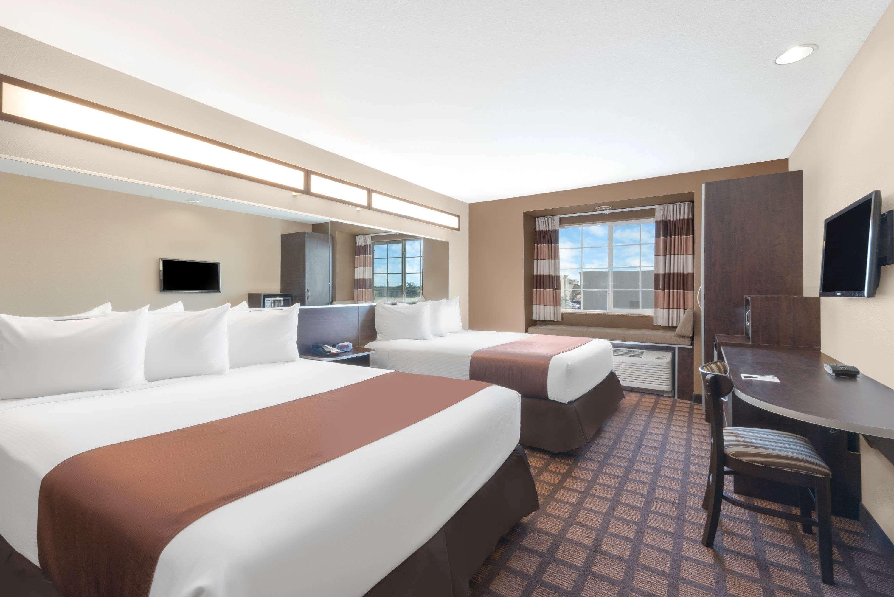 Microtel Inn & Suites By Wyndham Midland Kültér fotó