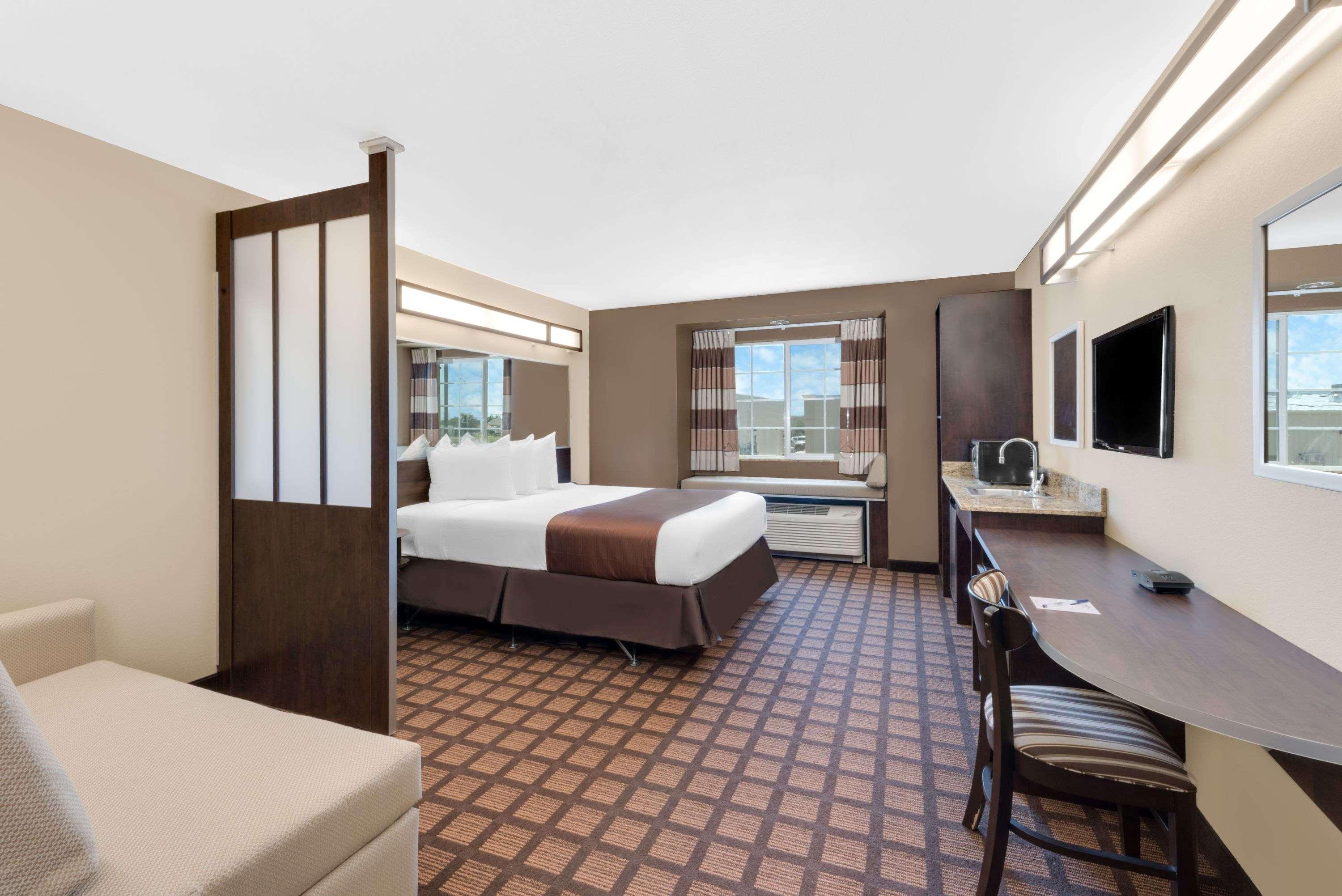 Microtel Inn & Suites By Wyndham Midland Kültér fotó
