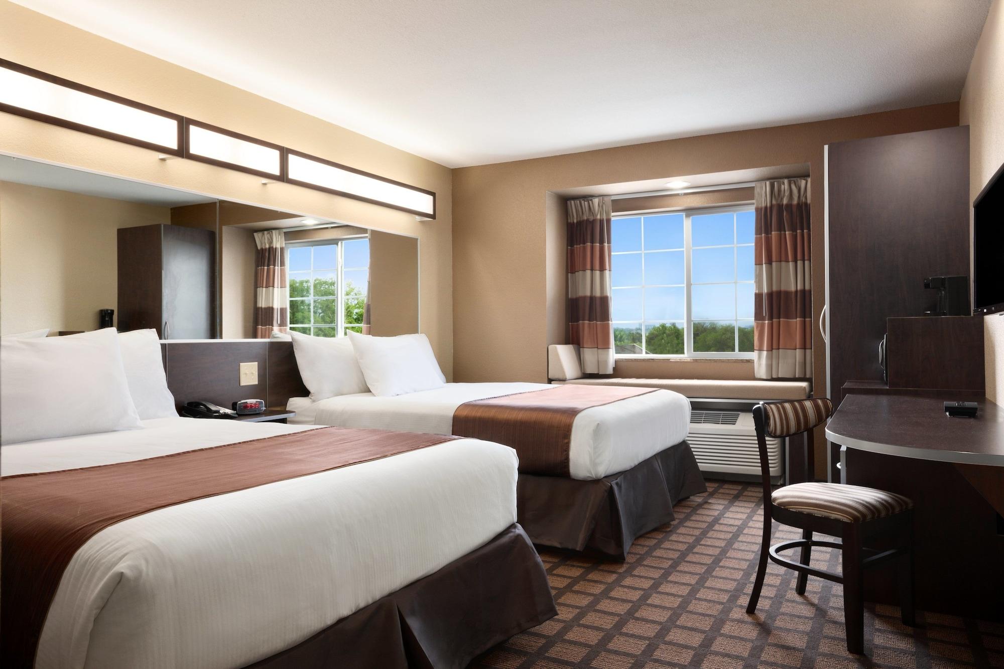 Microtel Inn & Suites By Wyndham Midland Kültér fotó