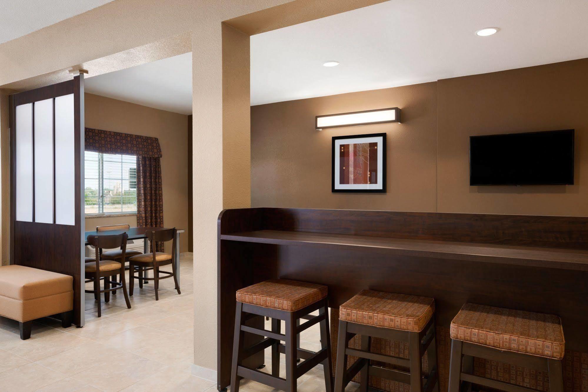 Microtel Inn & Suites By Wyndham Midland Kültér fotó
